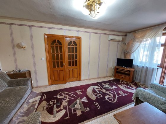 Центр 2 комн Соборная / Проспект Центральный  закрытый  двор 40т обмен Миколаїв