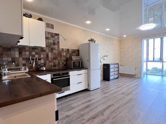 Продаж сучасної видової квартири з автон. опаленням в ЖК Грандбуд (л1) Миколаїв