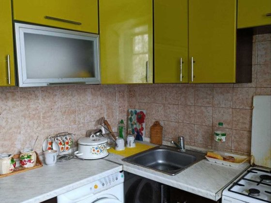 Продам 2 ком. квартиру, Горизонт Харьков