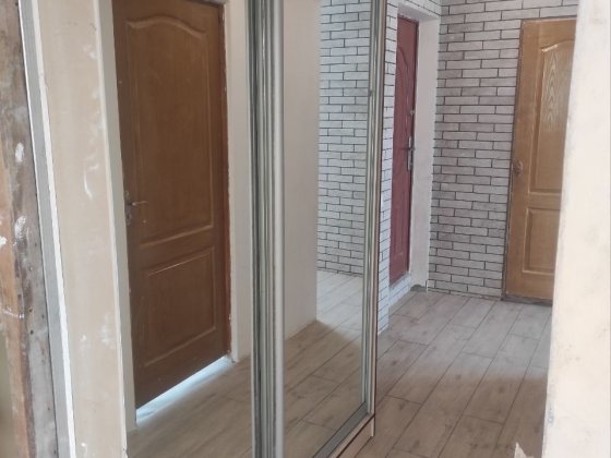 Продам 2-комнатную,  4 этаж Харків