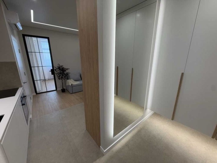 ПродаМ  2х комнатную квартиру  60 Жемчужина ул. Краснова Кадорр Сити - фото 1