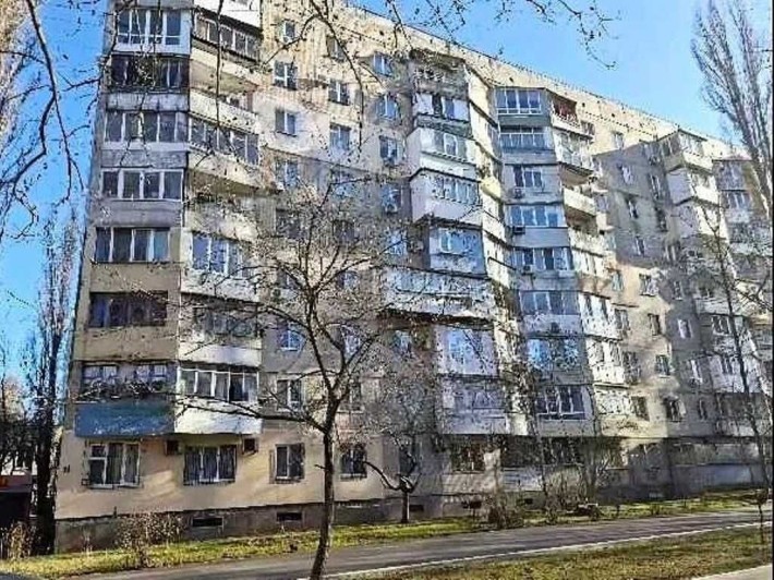 Варненская: продам 3ком квартиру под ремонт возле парка на Черемушках! - фото 1