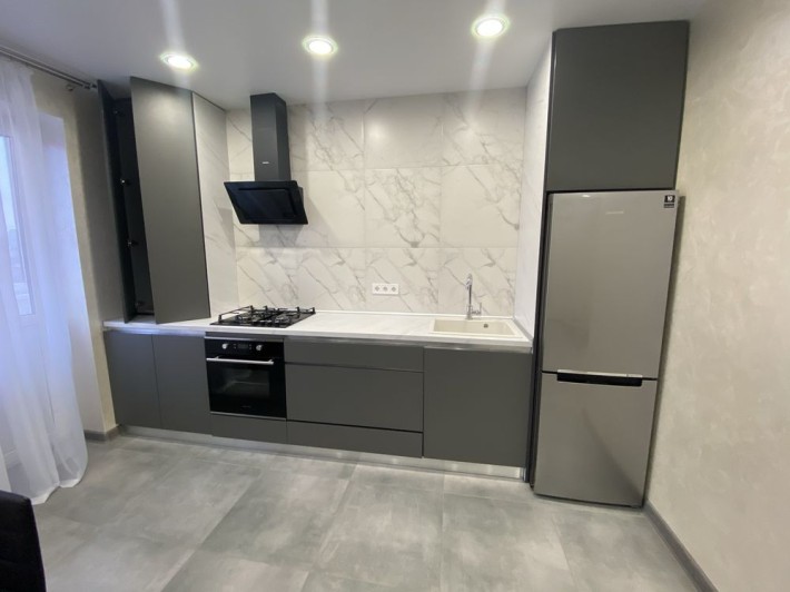 Продам простору 1к квартиру в ЖК Волошковий, поряд Софія - фото 1