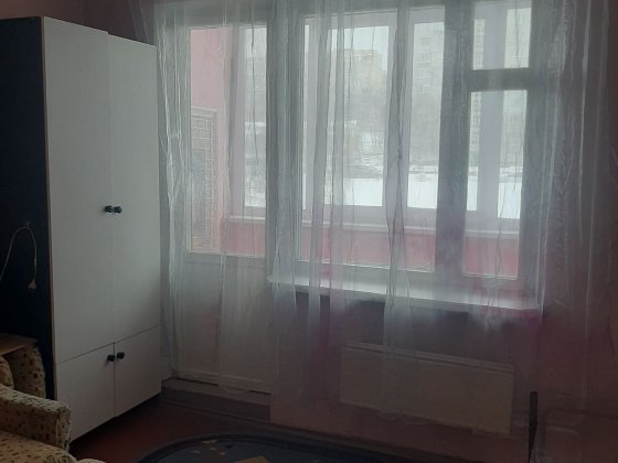 сдам комнату сдает хозяйкаСдается на долгий срок