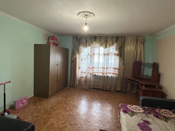 Оренда кімнати в 3 кімнатній квартирі.