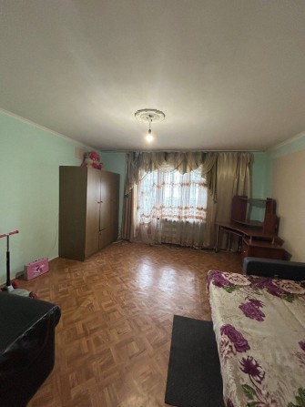 Оренда кімнати в 3 кімнатній квартирі. - фото 1