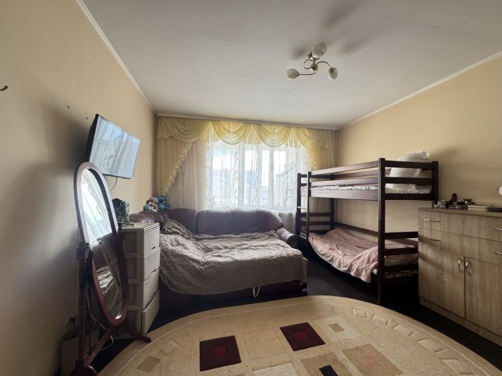 Оренда (підселення) для дівчини, центр міста - фото 1