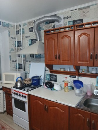 Здам кімнату для дівчини пр.Соборності - фото 1