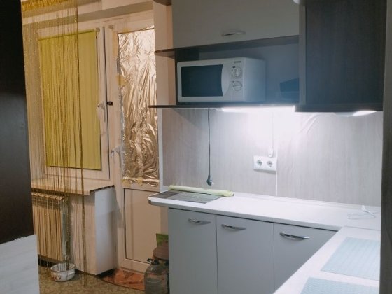 кімната з ремонтом  в гуртожитку