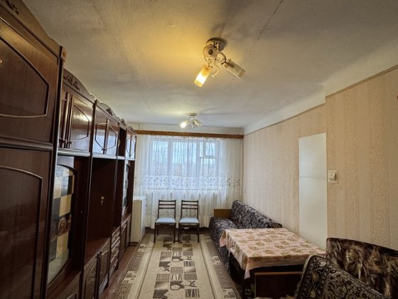 Кімната в гуртожитку. Центр міста. Без ком послуг.