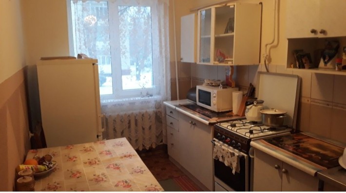 Здам кімнату для дівчини Південно-Кільцева верх. - фото 1