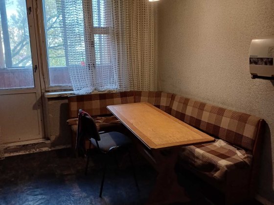 2000 гр. за все! Комната в 4-ком.квартире в центре Чернигов