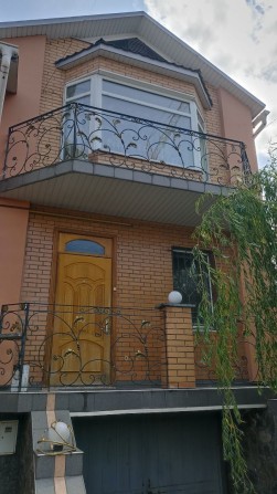 Сдам в довгострокову оренду кімнату на 1-2люди в центрі містану - фото 1