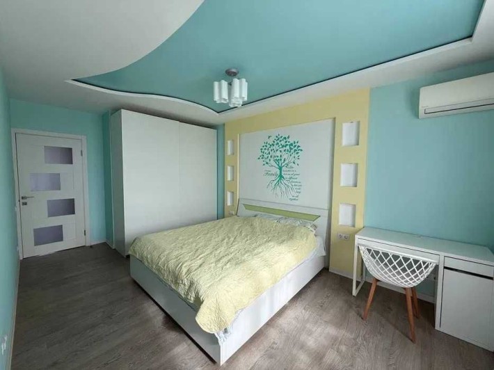 23342Продам 2х комнантную квартиру в ЖК Молодежный! - фото 1