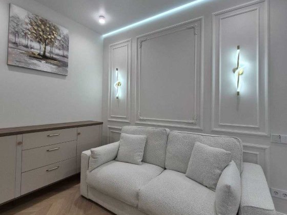 Продам 1-комн.квартиру-евродвушка. 66 ЖЕМЧУЖИНА на Краснова. Авторский ремонт Одеса