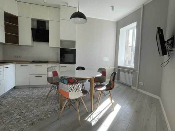 ЭЛИТНАЯ СТАЛИНКА с лифтом! Ж/Б! КРЫМСКАЯ 8! ТОРГ! Научная! 3К 75 м2 Харьков