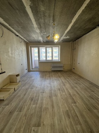 Продам 2-кімнатну квартиру 75м² МЖК Інтернаціоналіст - фото 1