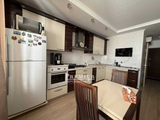 1-кімнатна 48м2 Костанді Корольова Левітана Газ Вернисаж Одесса