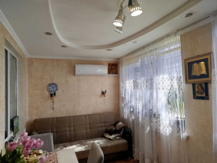 Уютная квартира для семьи на Таирова .Ремонт, балкон и подвал. - фото 1