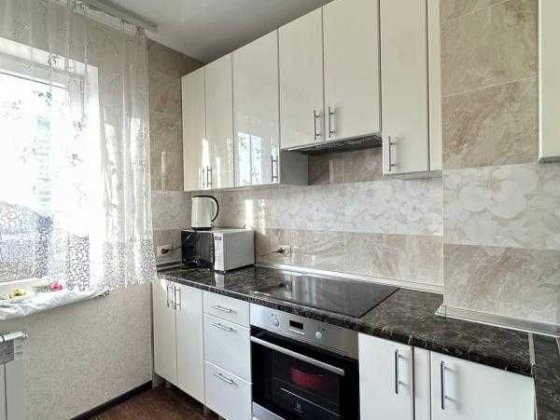 Продам 4-ком квартиру на Сахарова ( парк Энтузиастов) Одесса