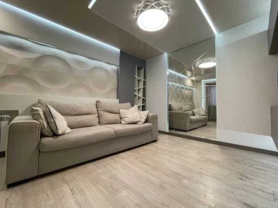 Продам 2 к. квартиру 64 м2 Аэрокосмический Гагарина метро Левада Спортивная с/м Таврия Сертификат Харьков