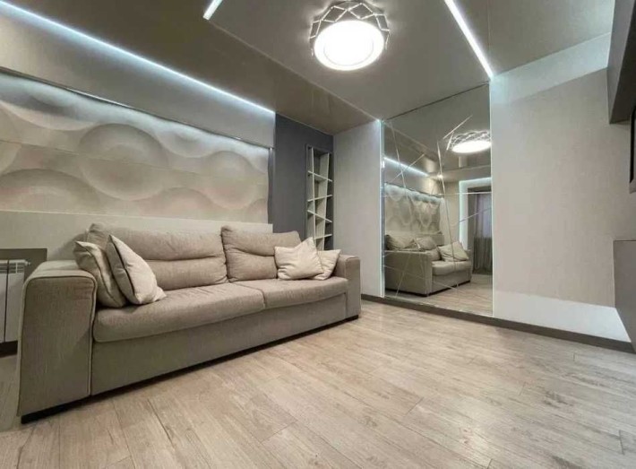 Продам 2 к. квартиру 64 м2 Аэрокосмический Гагарина метро Левада Спортивная с/м Таврия Сертификат - фото 1