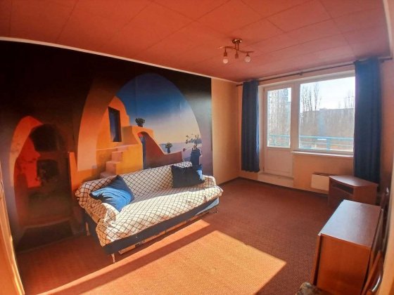 Центр, Павловка. Продам 1-комнатную квартиру  6/12, 32м2, газ. SV Харків