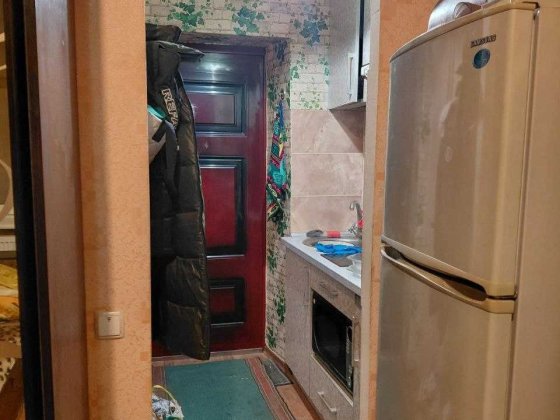 Срочно продам гостинку с балконом и санузлом.(404884) Харьков