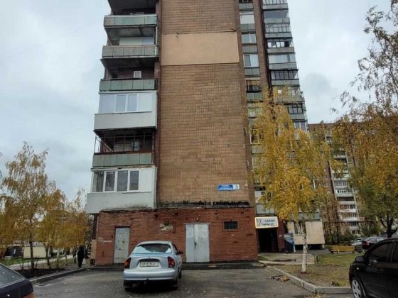 W S3 Продам 2 комнатную квартиру район Новожаново Харьков