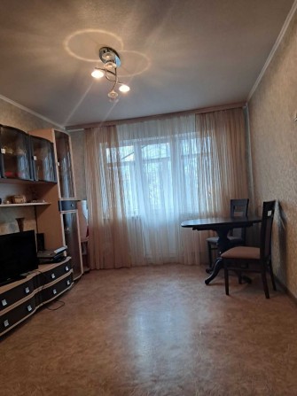 Продам на Н. домах 3 к. квартиру, 10 мин метро Дв. Спорта - фото 1