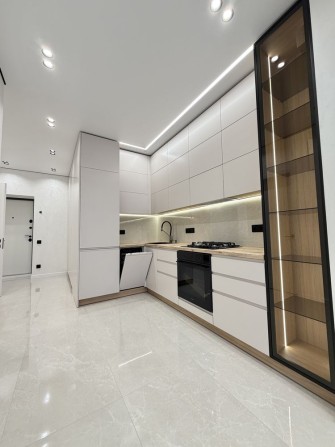 Неймовірна! Вау однокімнатна квартира в закритому комплексі з охороною «Софія Резиденс», проспект Ма - фото 1