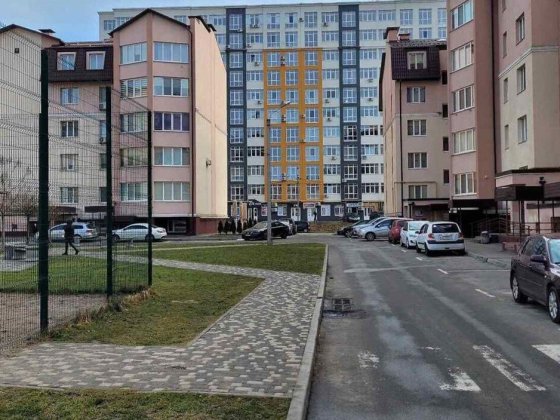 Продам 2-кімнатну квартиру ЖК «Стожари », вул.Боголюбова 9Б DT Софиевская Борщаговка