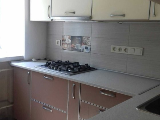 В продажу 2 к. Науки, ремонт.32500 Харьков