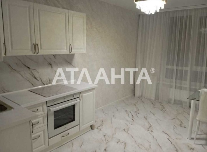 1 комнатная квартира с ремонтом в  ЖК "Love" - фото 1