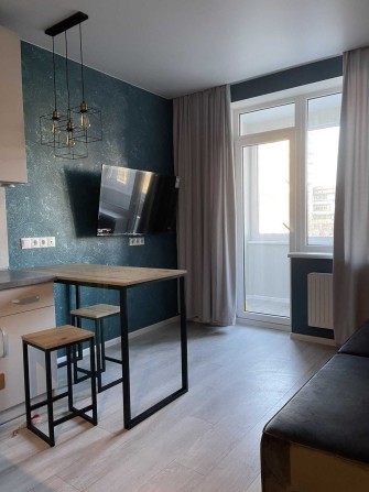 1 комнатная квартира -студия с ремонтом в ЖК "SKY CITY" на Черемушках - фото 1