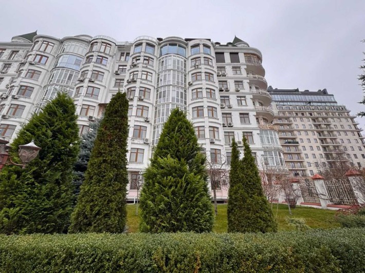 Азарова 13 . 3 ком в доме в первой линии моря - фото 1