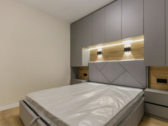 Коли лампа — місяць, а квартира — мрія . с. Софіївська Борщагівка Софиевская Борщаговка