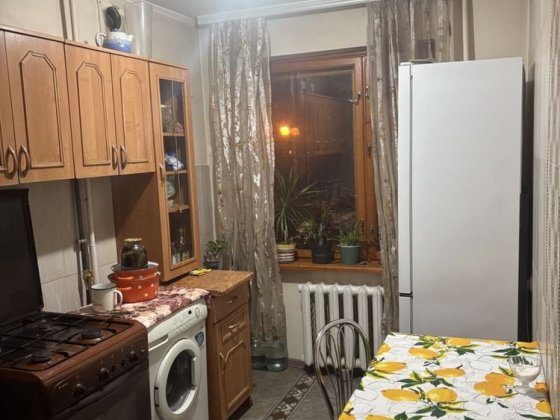Сдам в оренду комнату на Бомагазе недорого