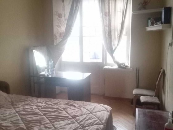 Здається кімната без господарів в центрі