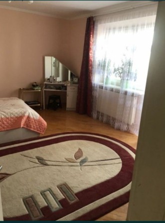 Здам кімнату з проживанням хозяйки  центр 4000гр - фото 1