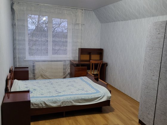 Здам кімнату у будинку з власником