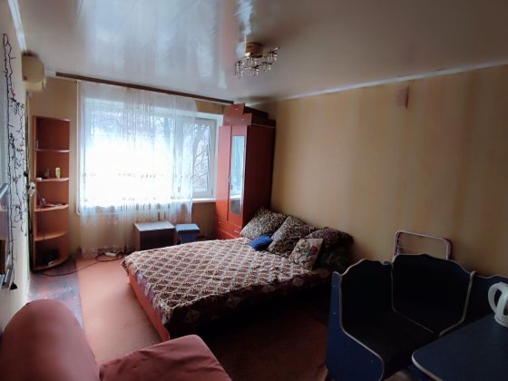 Сдам в аренду комнату с техникой. Космос, остановка роддом.