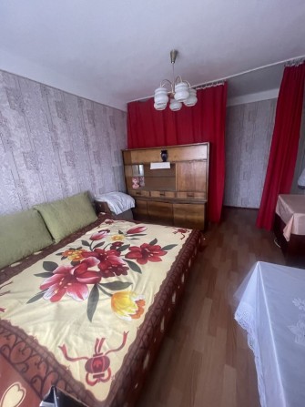 Здається кімната без проживання хазяїв,метро Лісова 15 хв.пішки - фото 1