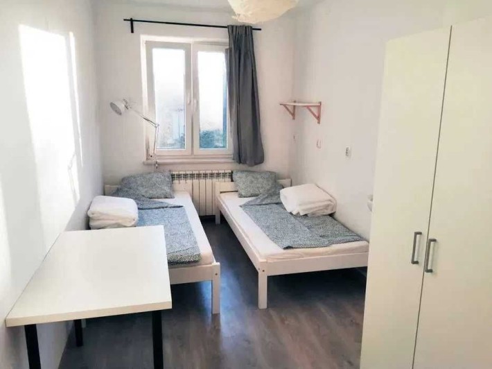 1500 грн на місяць Місце в кімнаті метро Лівобережна Низькі ціни - фото 1