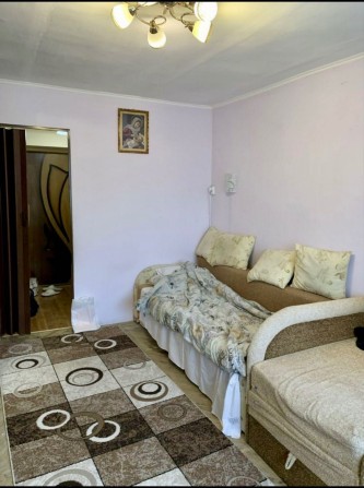 Оренда 1 кімнати в гуртожитку сімейного типу вул. Плужника - фото 1