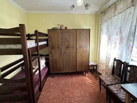 Оренда кімнати для дівчини на Космонавтів район Вишенька. ТРЦ Мир