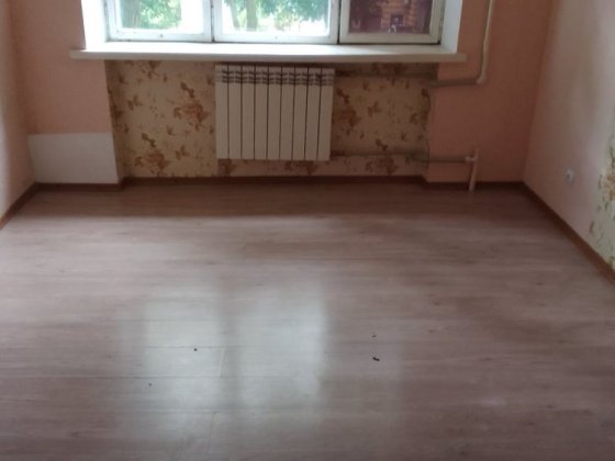 Здаю кімнати в гуртожитках