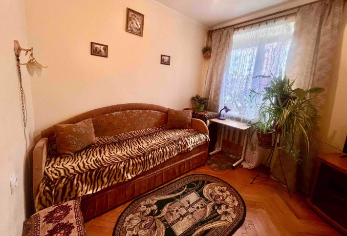 ПІДСЕЛЕННЯ! Оренда ізольованої кімнати в 3-ох кімнатній квартирі по вул Шевченка( Рясне-1). - фото 1