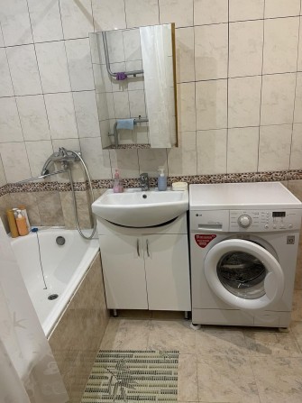 Здам чудову кімнату на Позняках вул. Драгоманова - фото 1