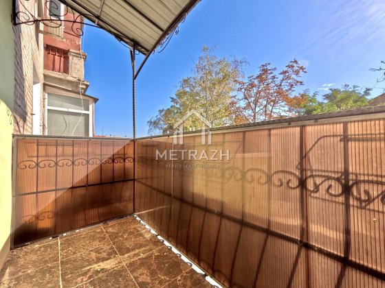 Продам 2к квартиру Сталинка, пр.Героев Харькова, 40/42 Харьков